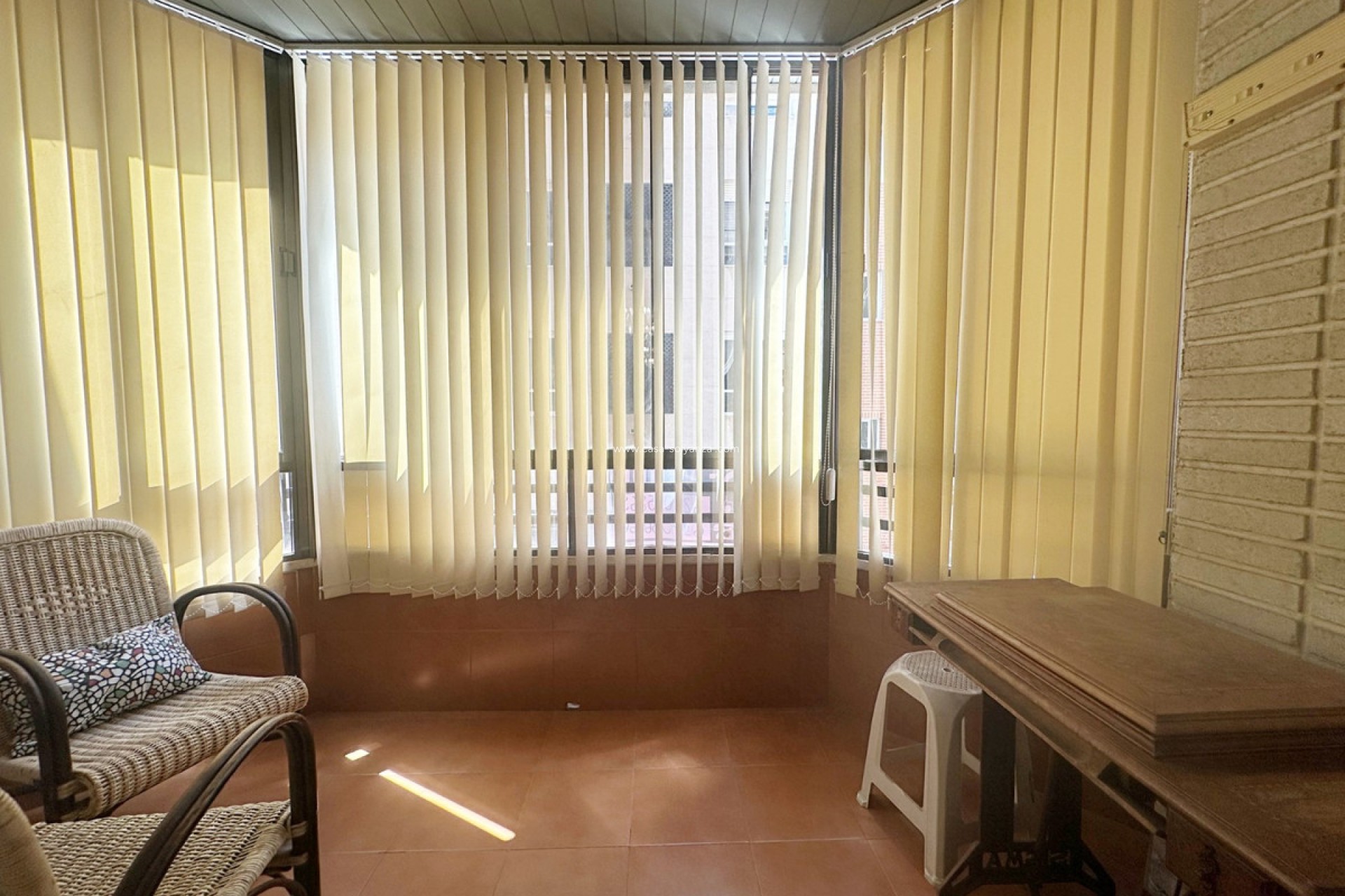 Resale - Apartment / flat - Torrevieja - Torrevieja Centro