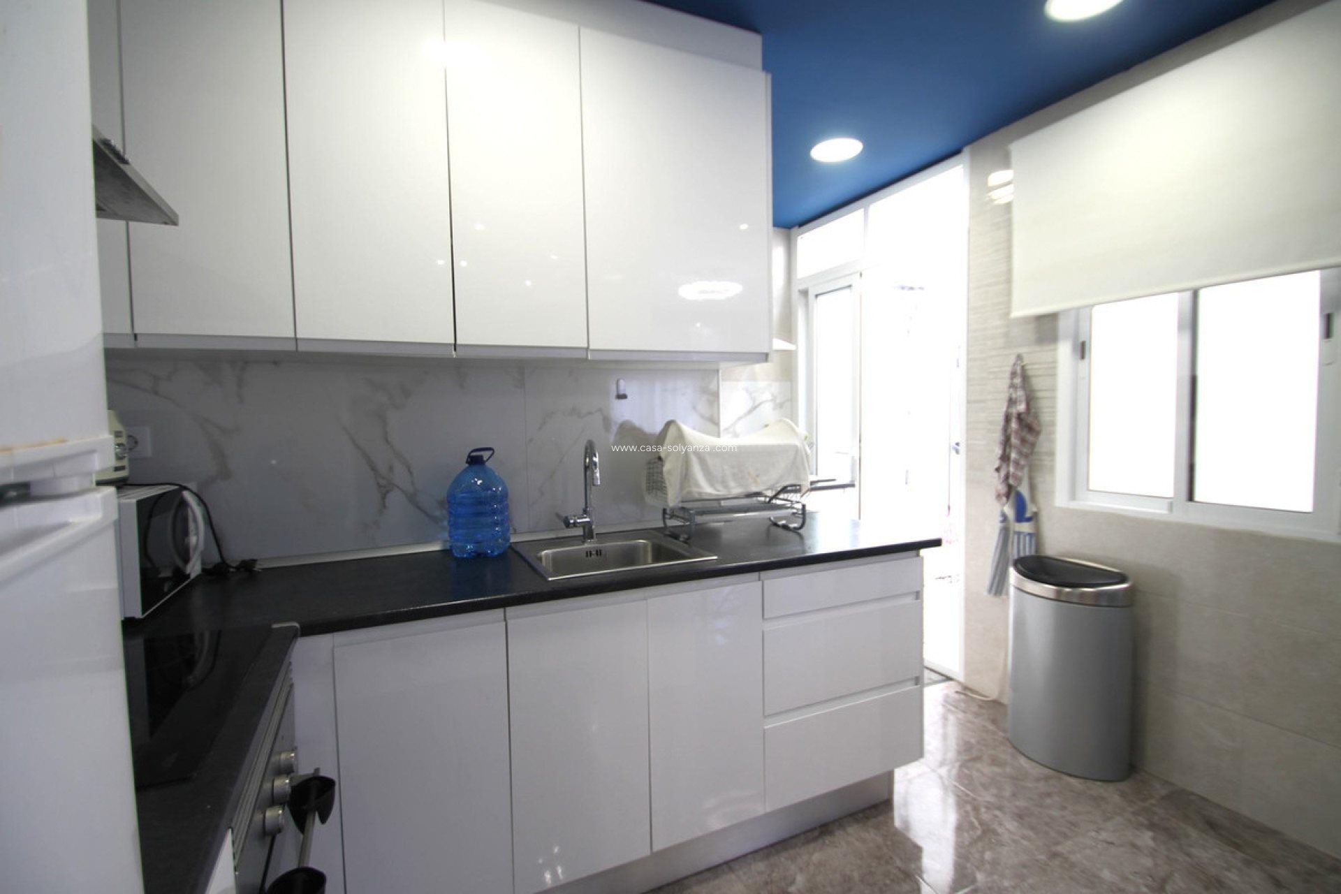 Resale - Apartment / flat - Torrevieja - Torrevieja Centro