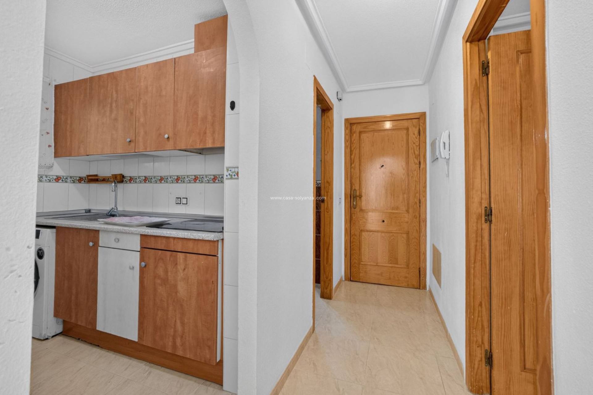 Resale - Apartment / flat - Torrevieja - Torrevieja Centro