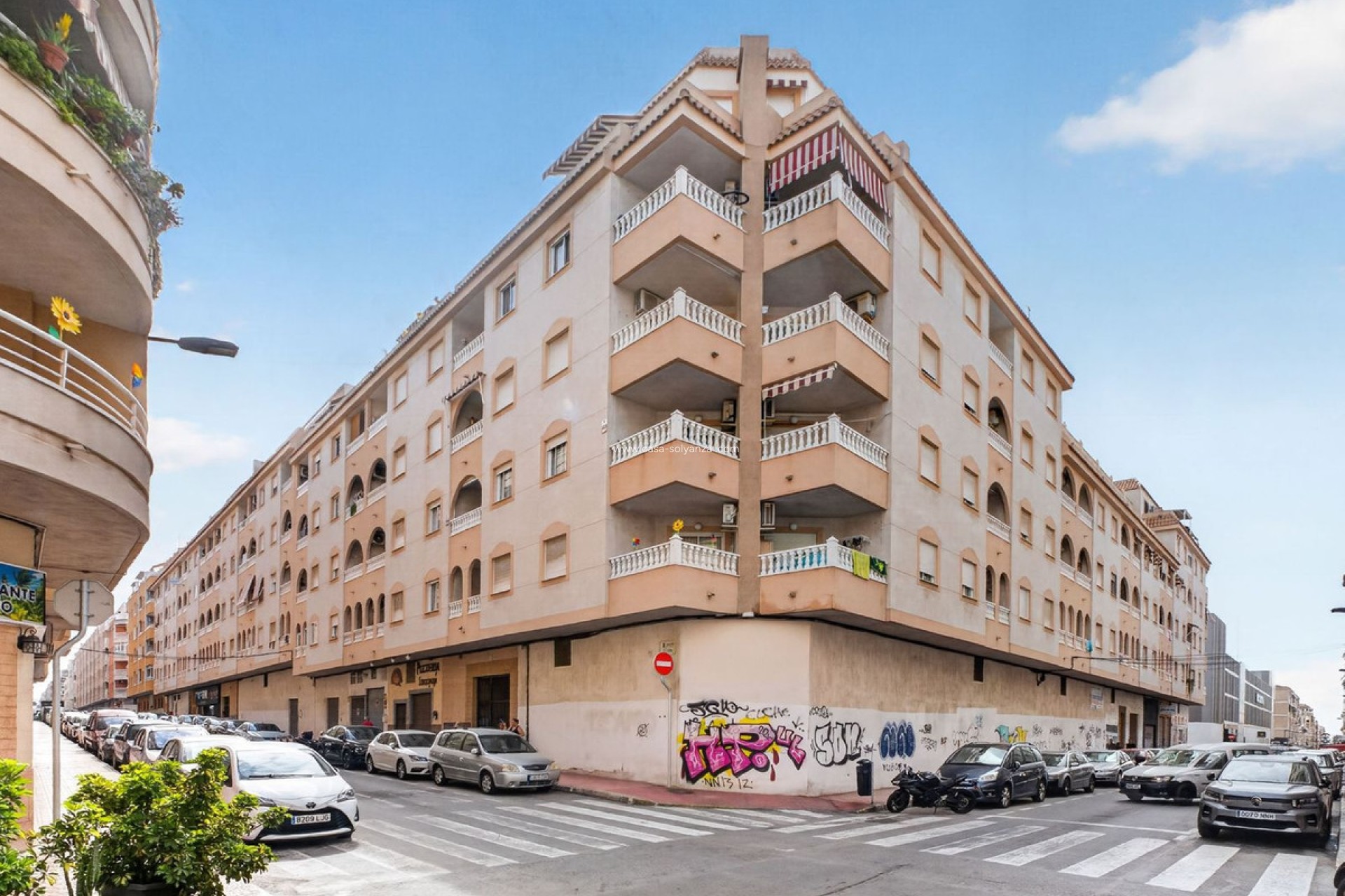 Resale - Apartment / flat - Torrevieja - Torrevieja Centro