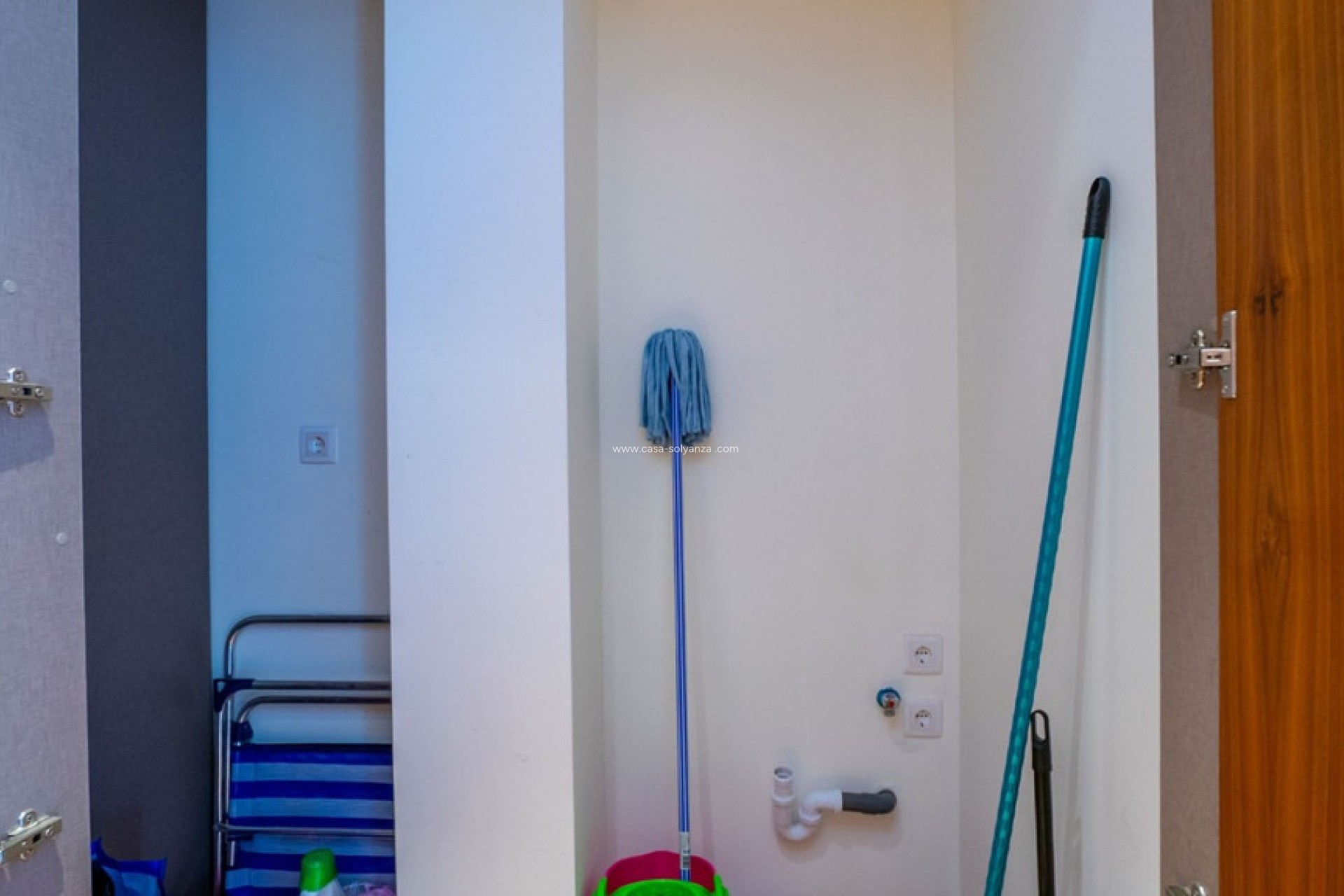 Resale - Apartment / flat - Torrevieja - Torrevieja Centro