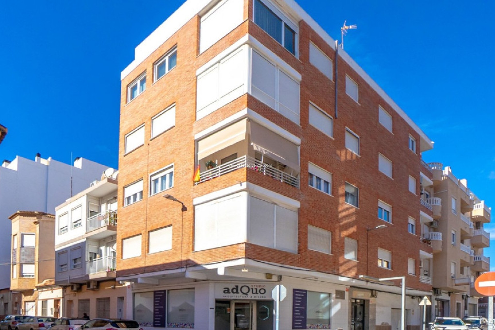 Resale - Apartment / flat - Torrevieja - Torrevieja Centro