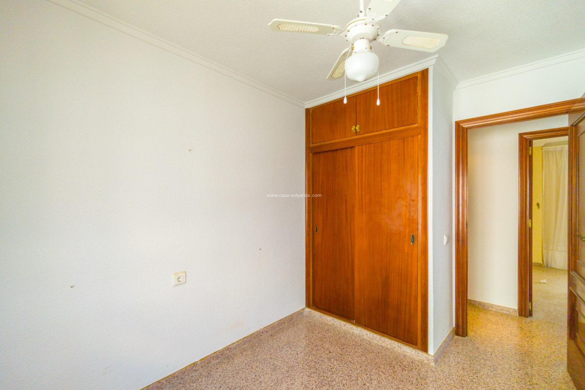 Resale - Apartment / flat - Torrevieja - Torrevieja Centro