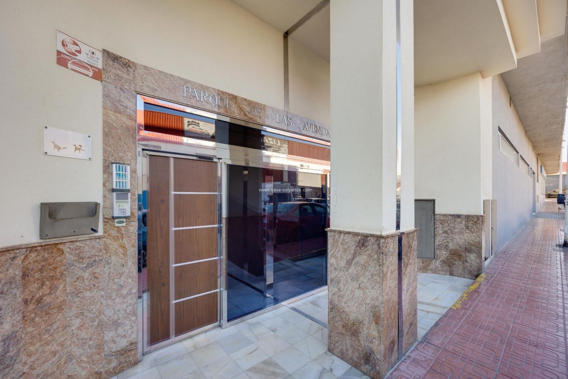 Resale - Apartment / flat - Torrevieja - Torrevieja Centro