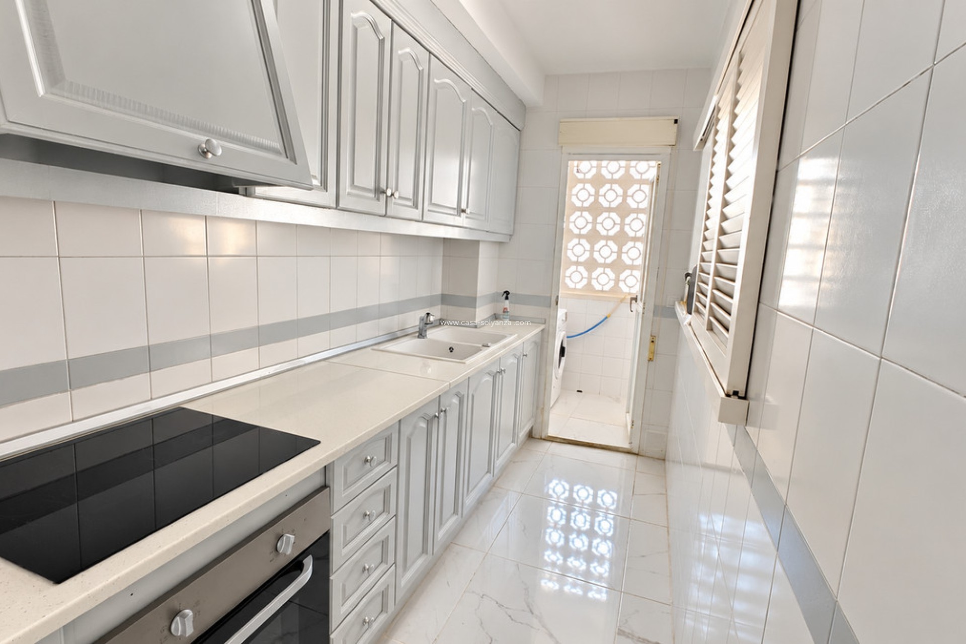 Resale - Apartment / flat - Torrevieja - Torrevieja Centro