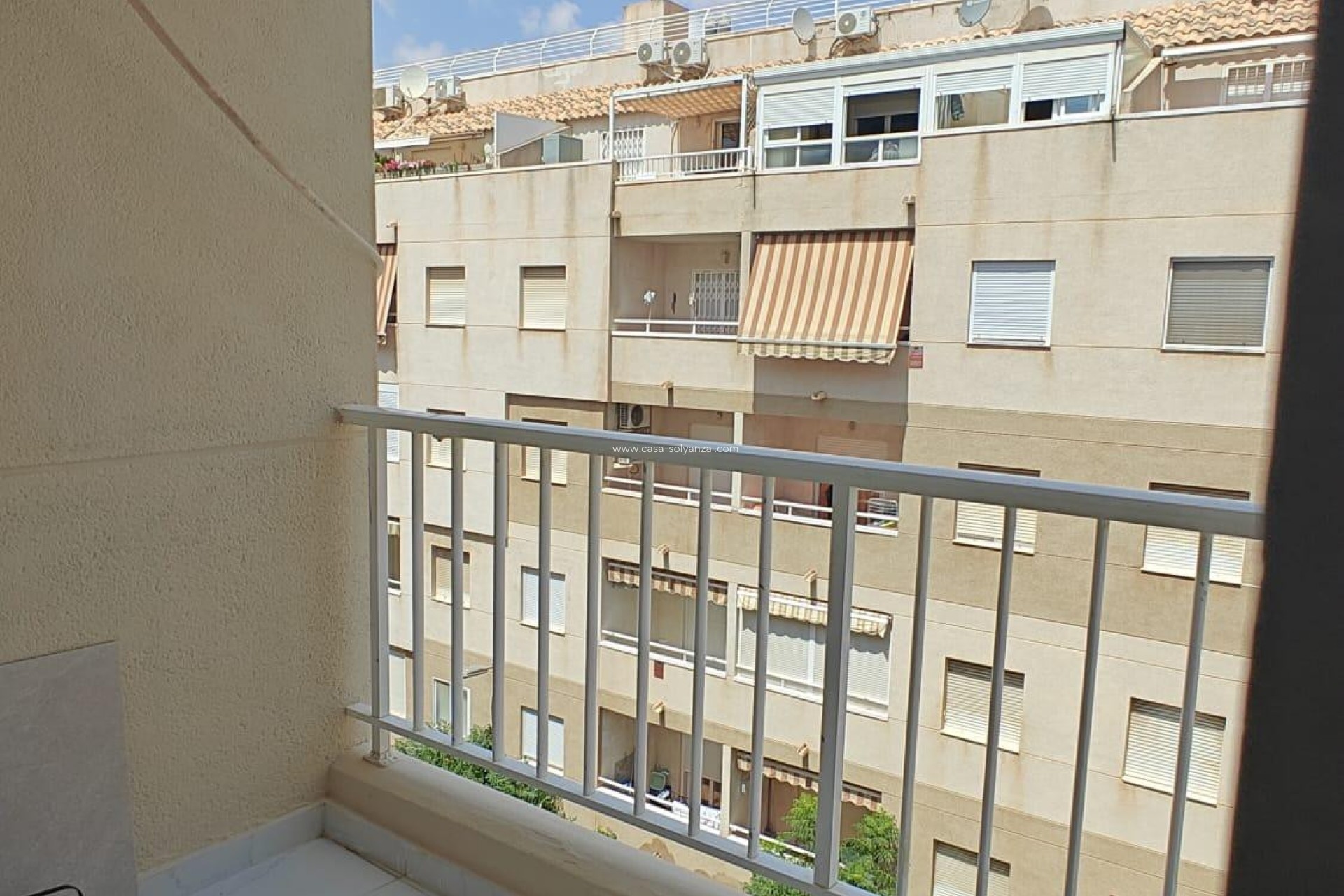 Resale - Apartment / flat - Torrevieja - Torrevieja Centro