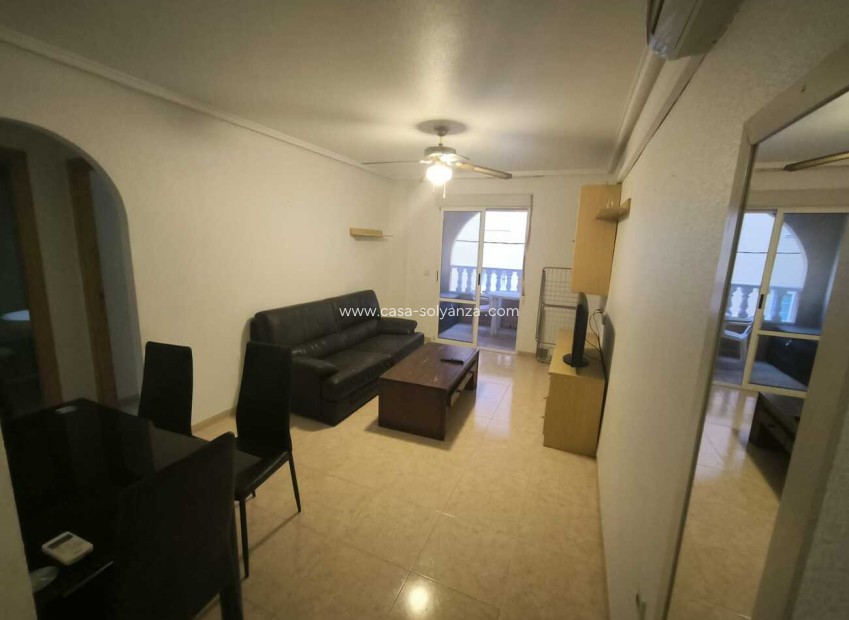 Resale - Apartment / flat - Torrevieja - zona molino