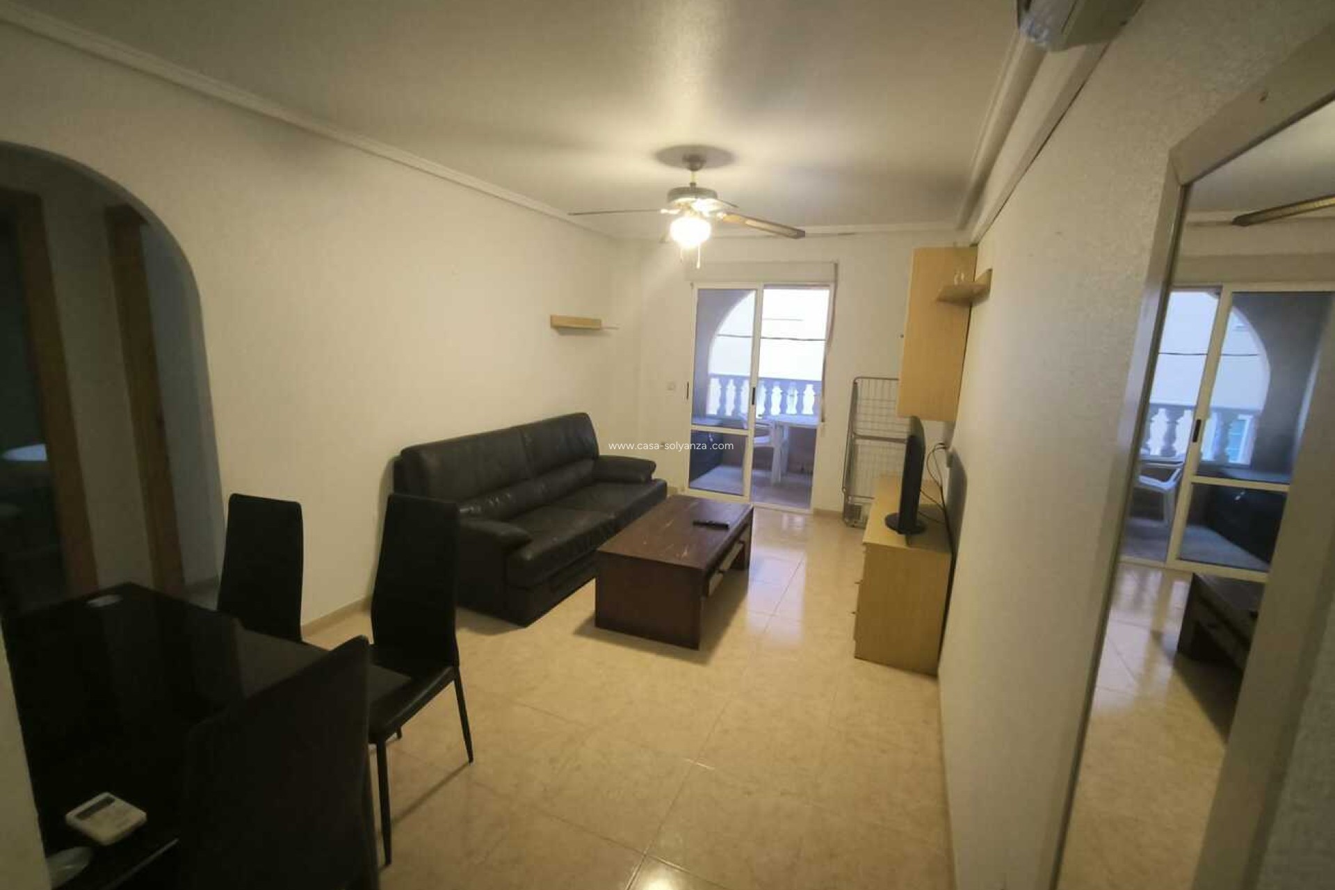 Resale - Apartment / flat - Torrevieja - zona molino