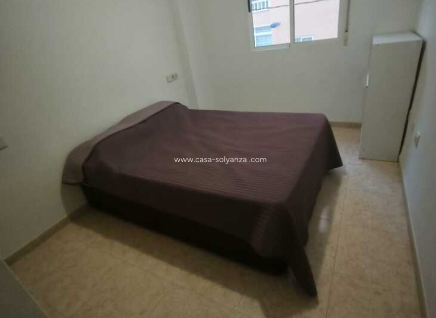 Resale - Apartment / flat - Torrevieja - zona molino