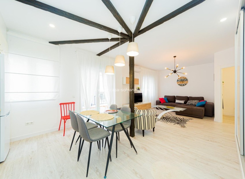 Resale - Apartment / flat - Torrevieja