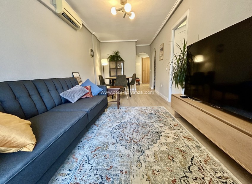 Resale - Apartment / flat - Torrevieja