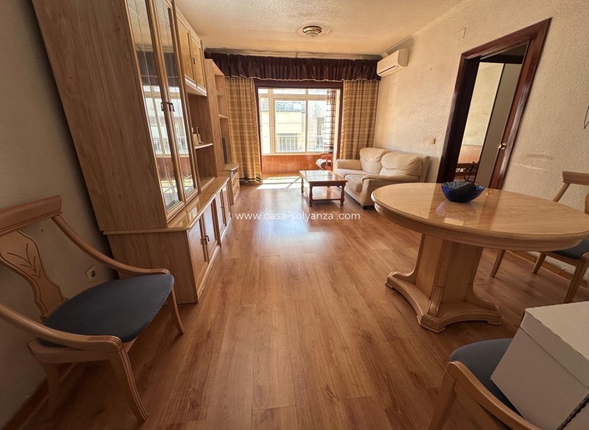 Resale - Apartment / flat - Torrevieja