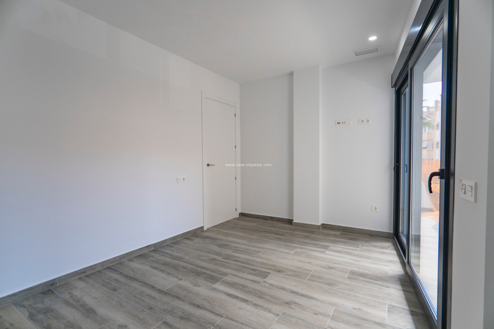 Resale - Apartment / flat - Torrevieja