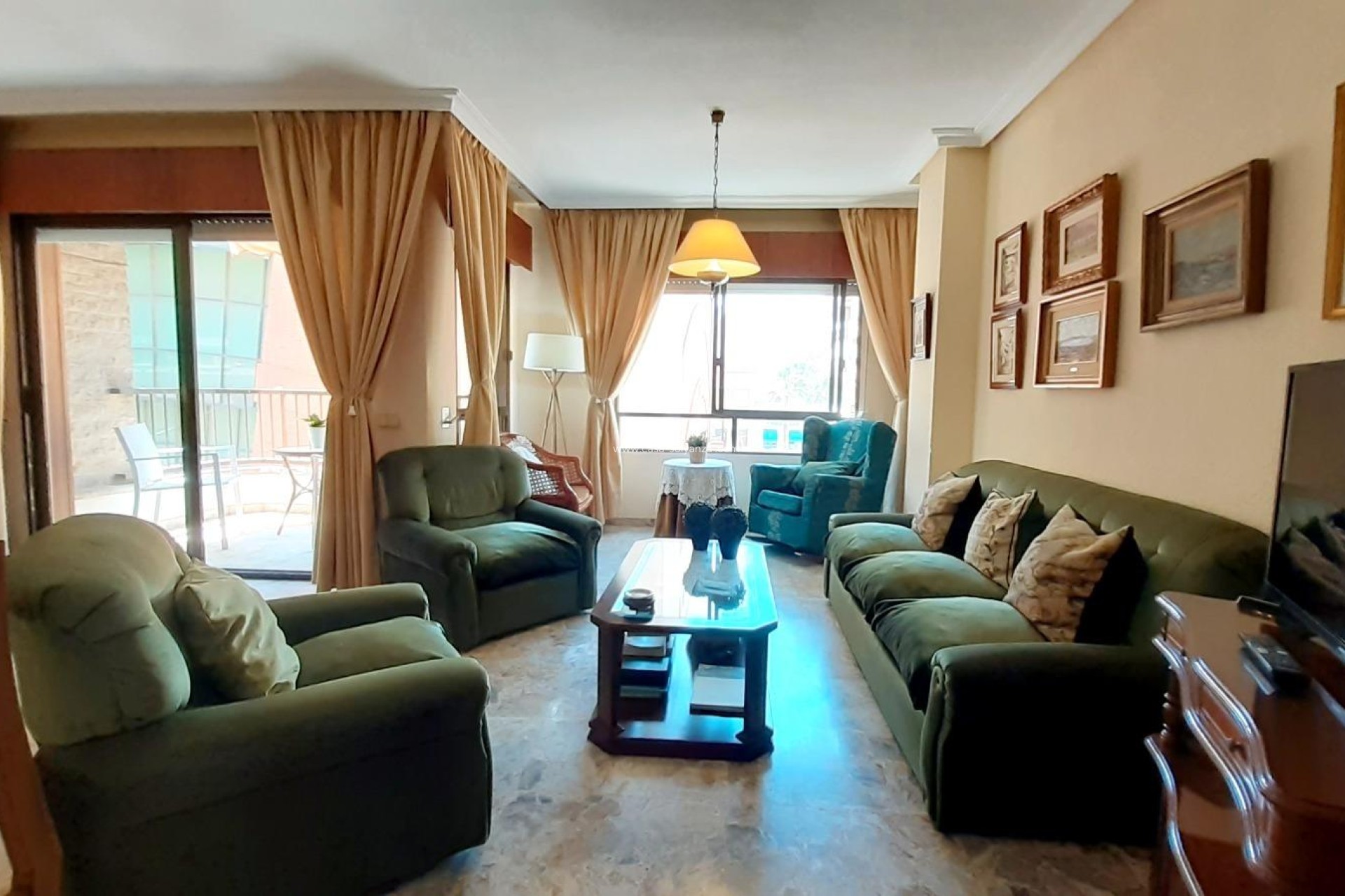 Resale - Apartment / flat - Torrevieja