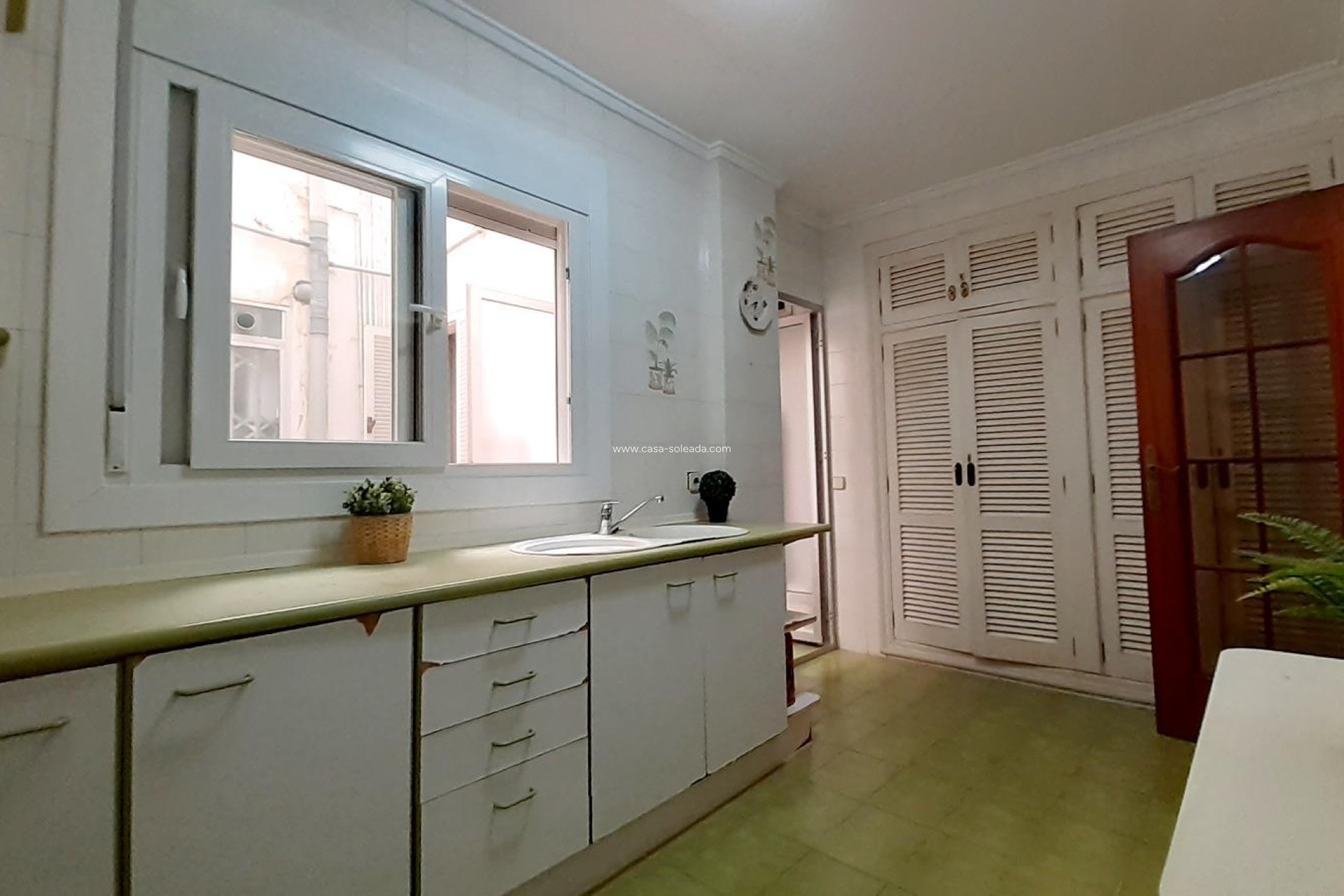 Resale - Apartment / flat - Torrevieja