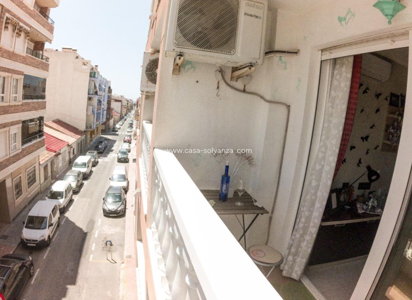 Resale - Apartment / flat - Torrevieja
