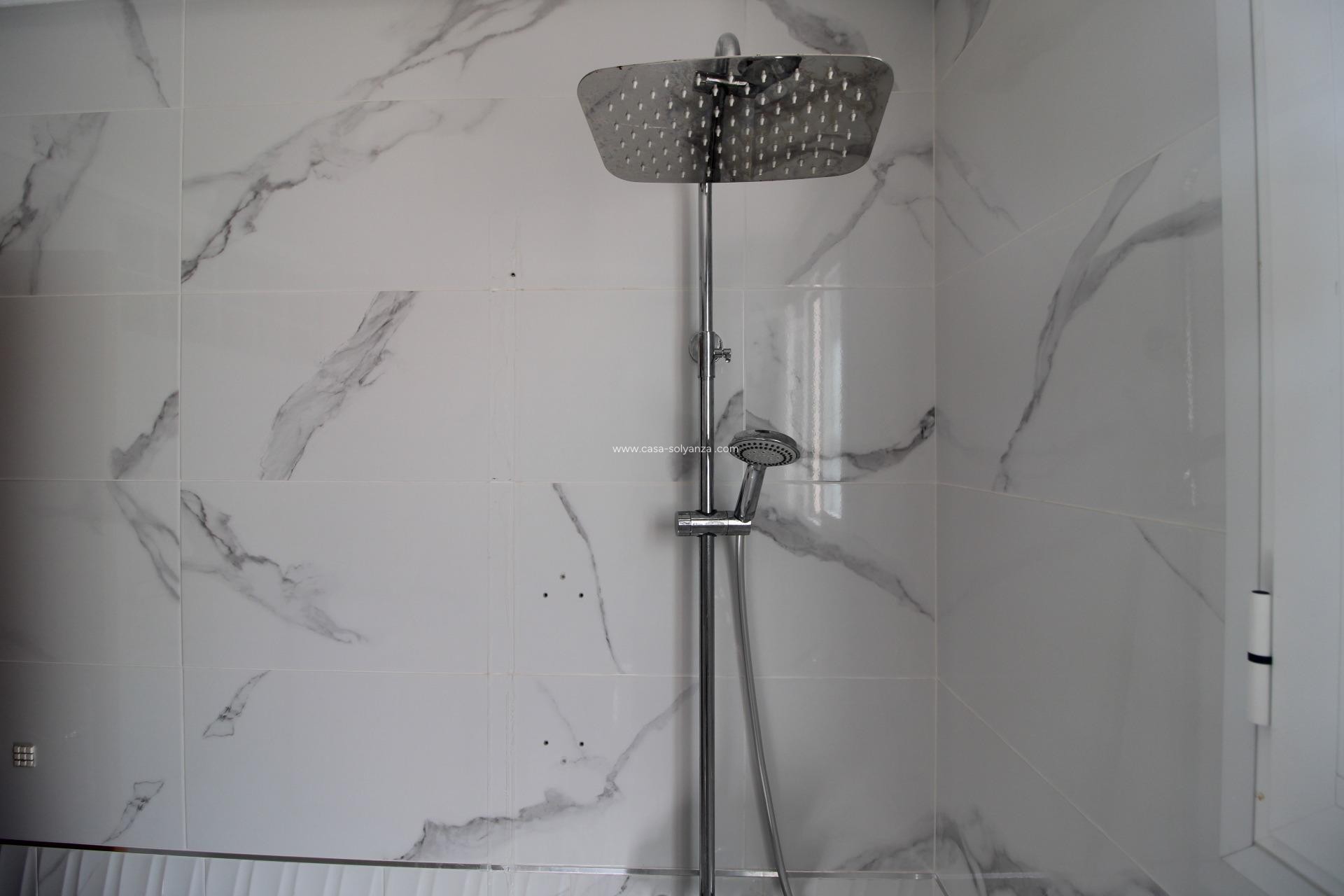 Resale - Apartment / flat - Torrevieja