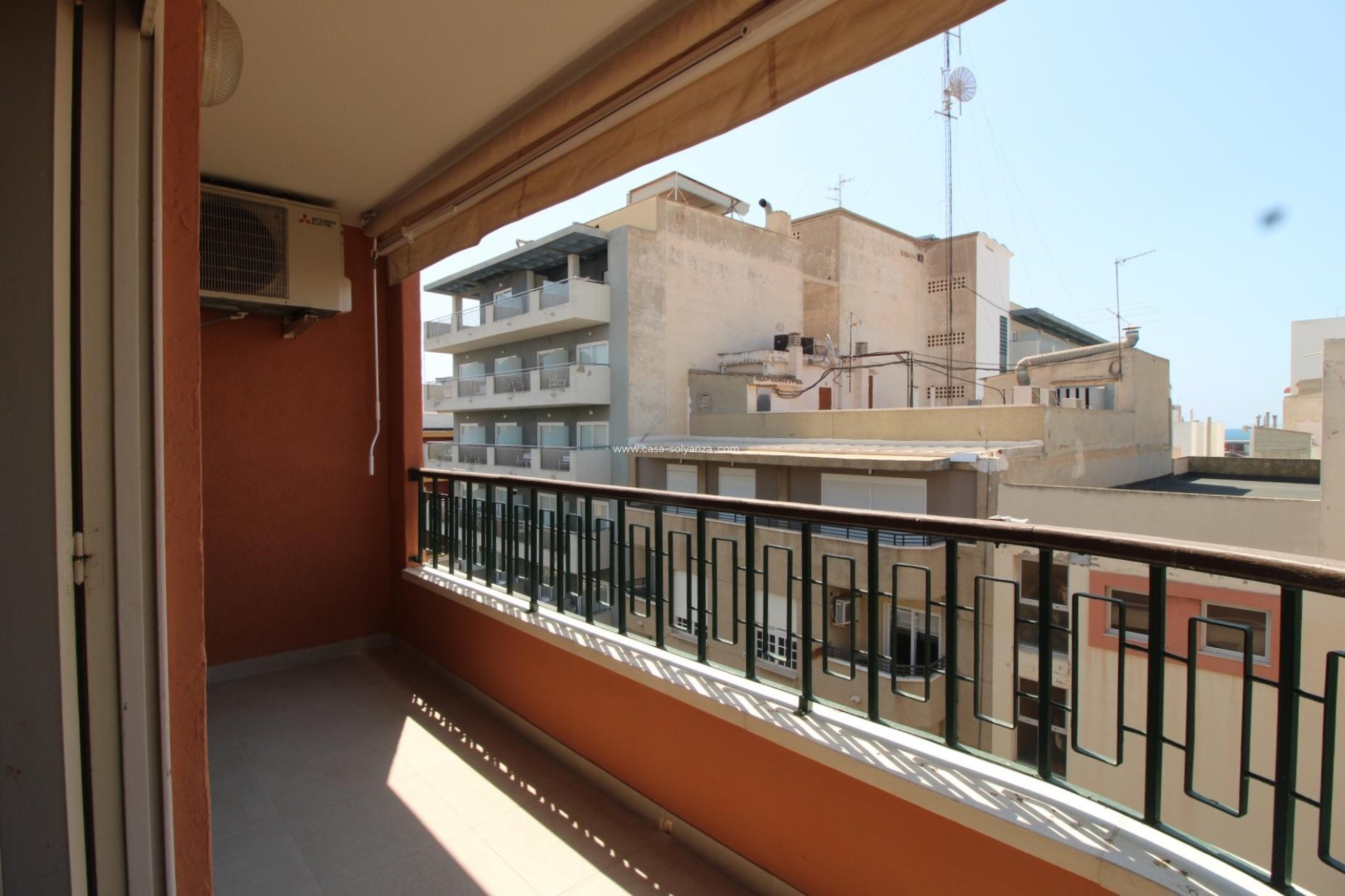 Resale - Apartment / flat - Torrevieja