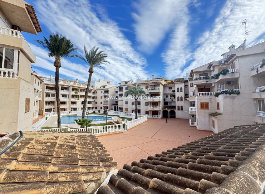 Resale - Apartment / flat - Torrevieja