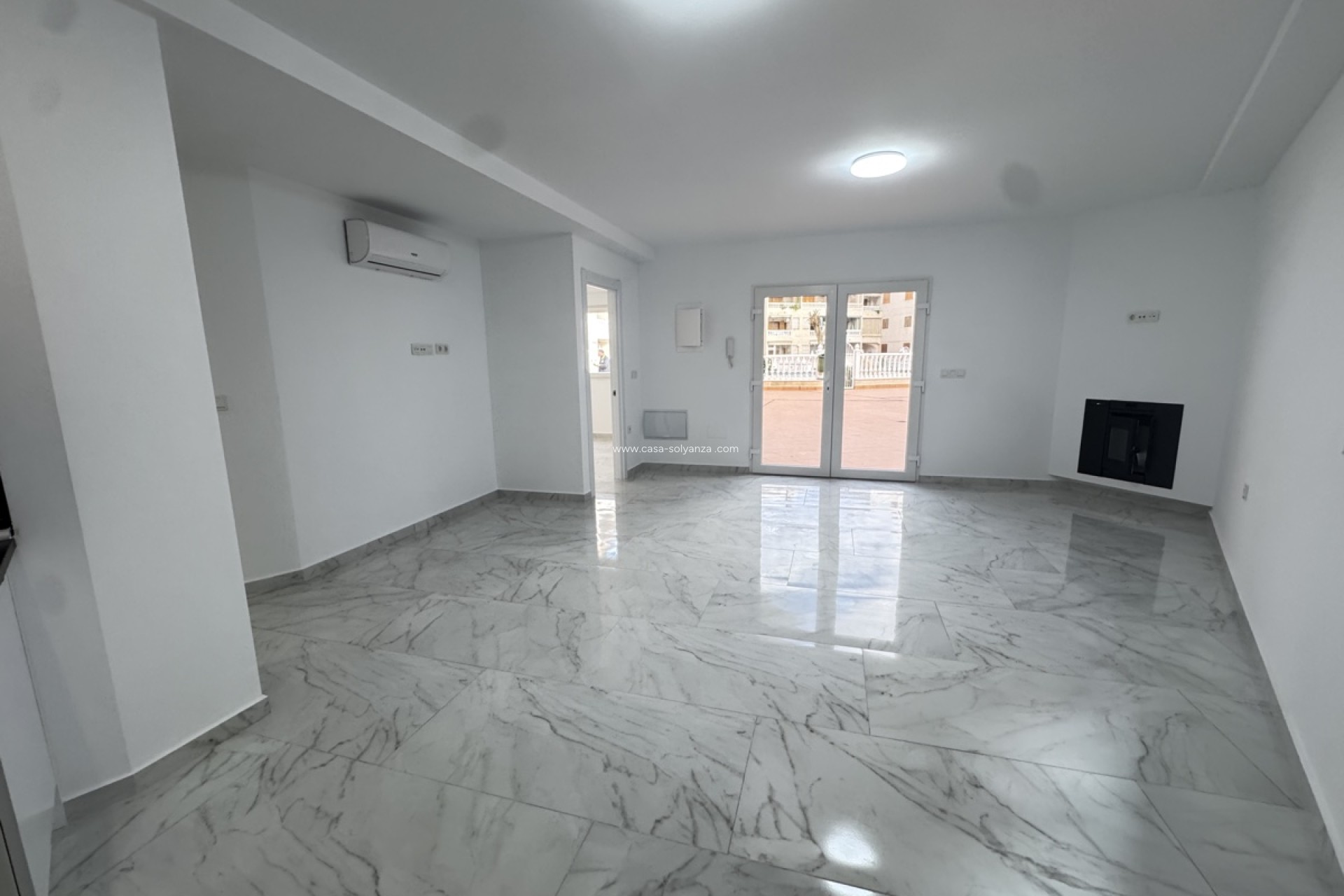 Resale - Apartment / flat - Torrevieja