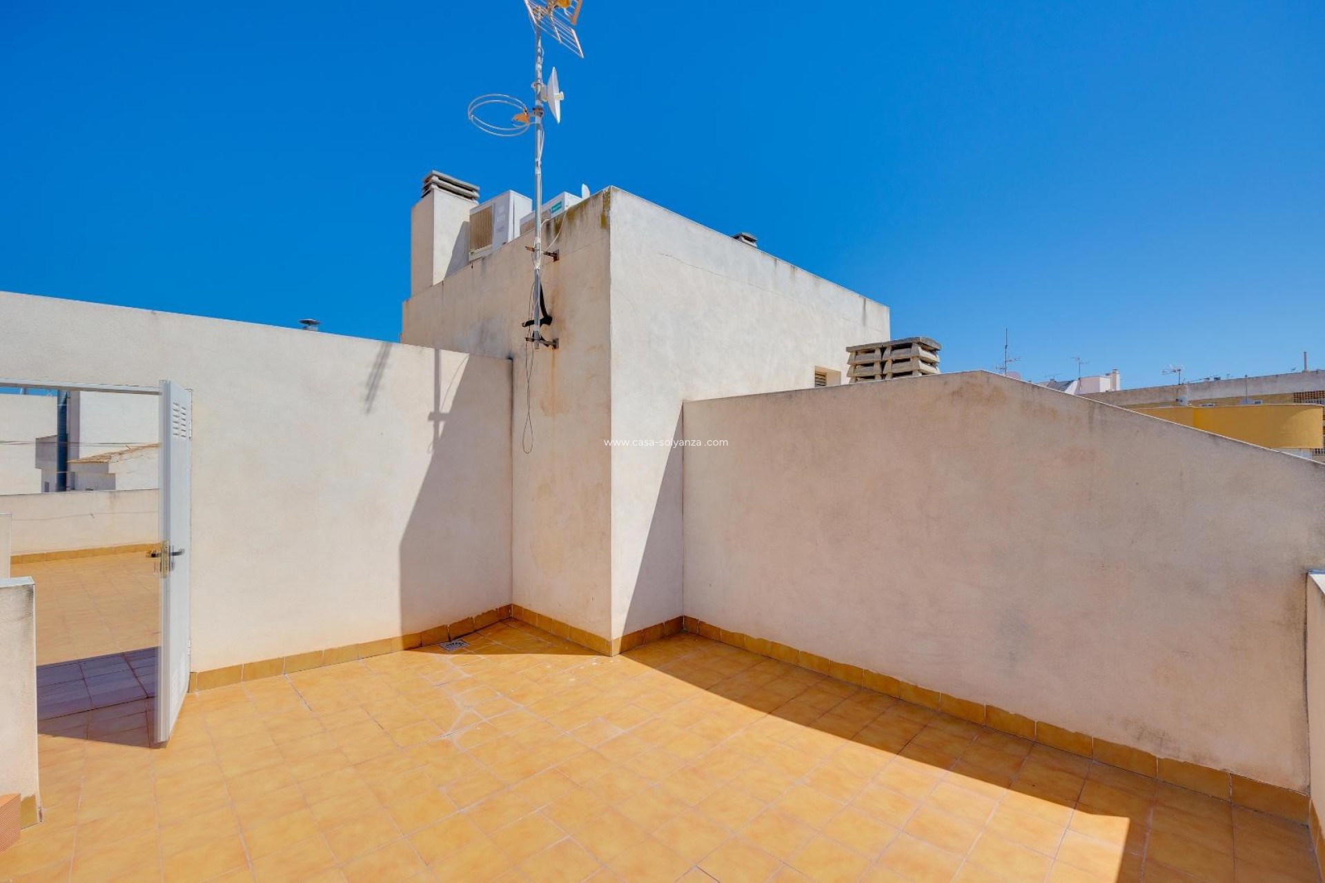 Resale - Apartment / flat - Torrevieja