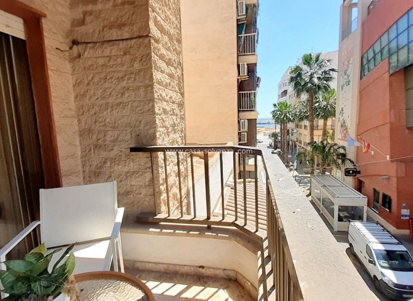 Resale - Apartment / flat - Torrevieja