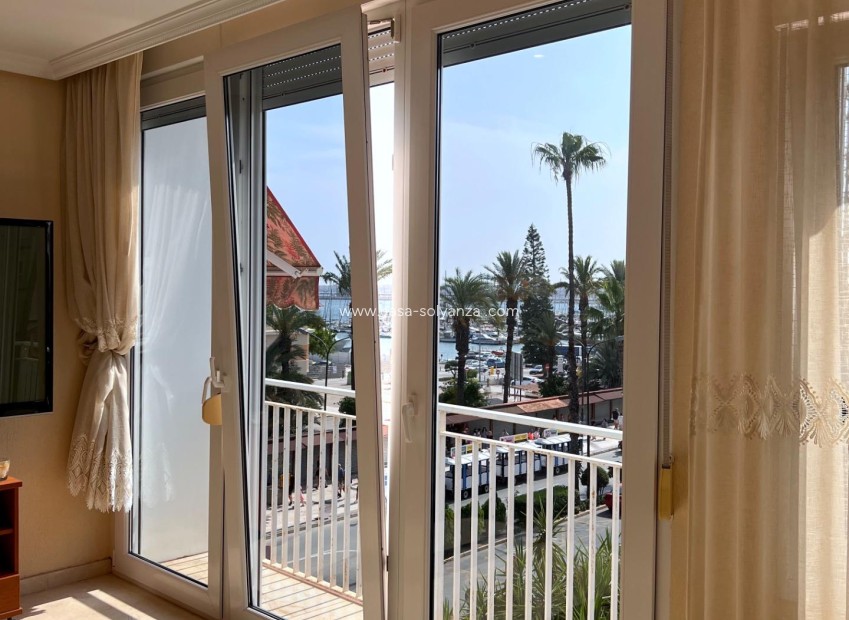 Resale - Apartment / flat - Torrevieja