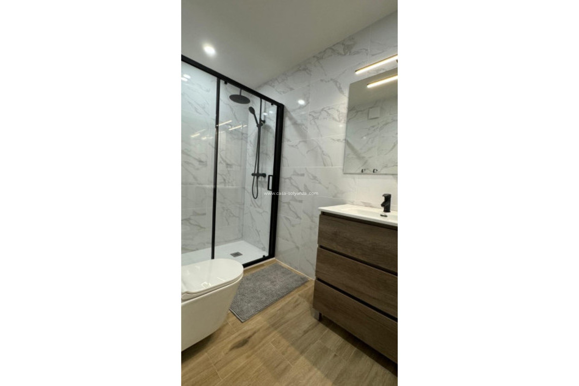 Resale - Apartment / flat - Torrevieja