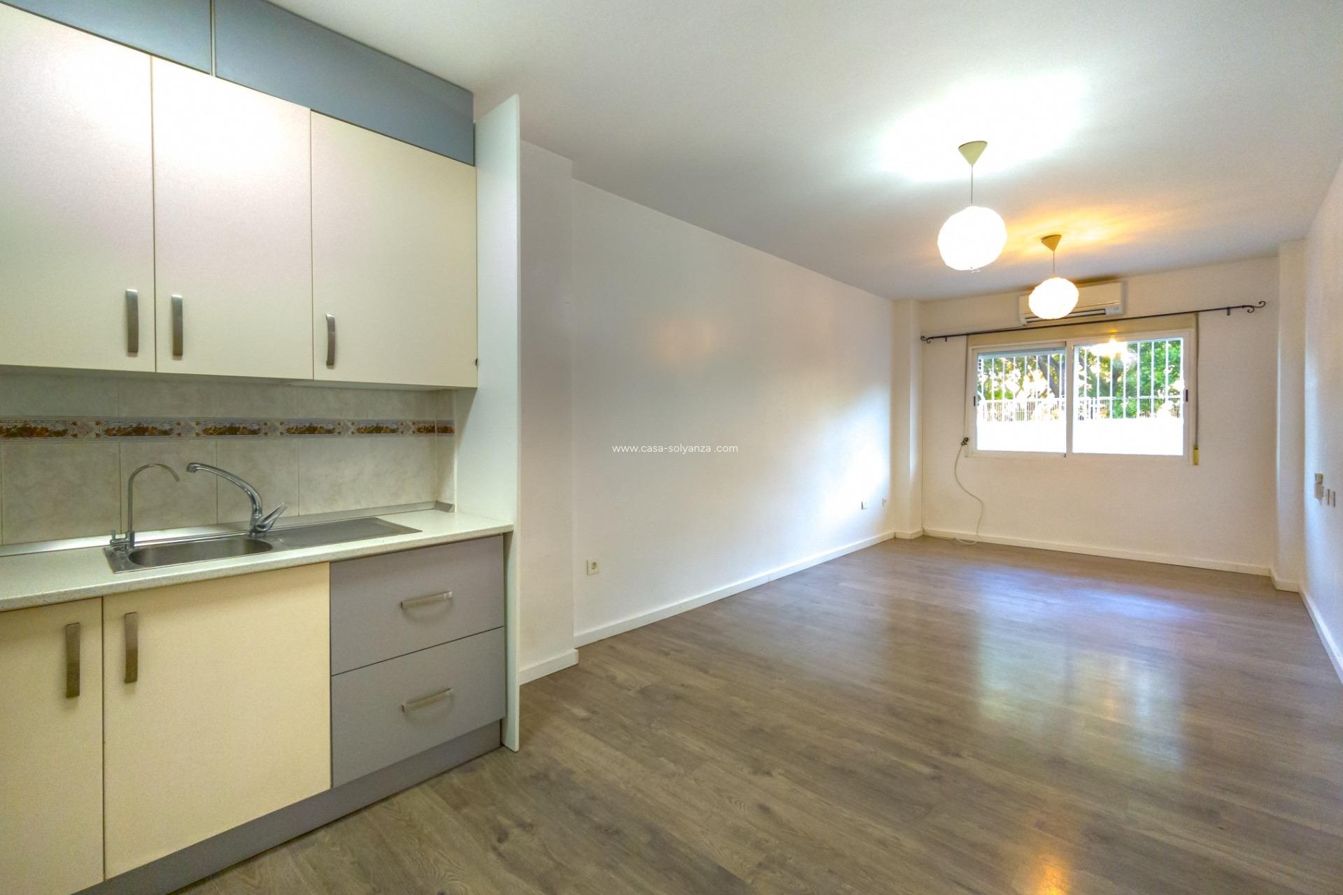 Resale - Apartment / flat - Torrevieja