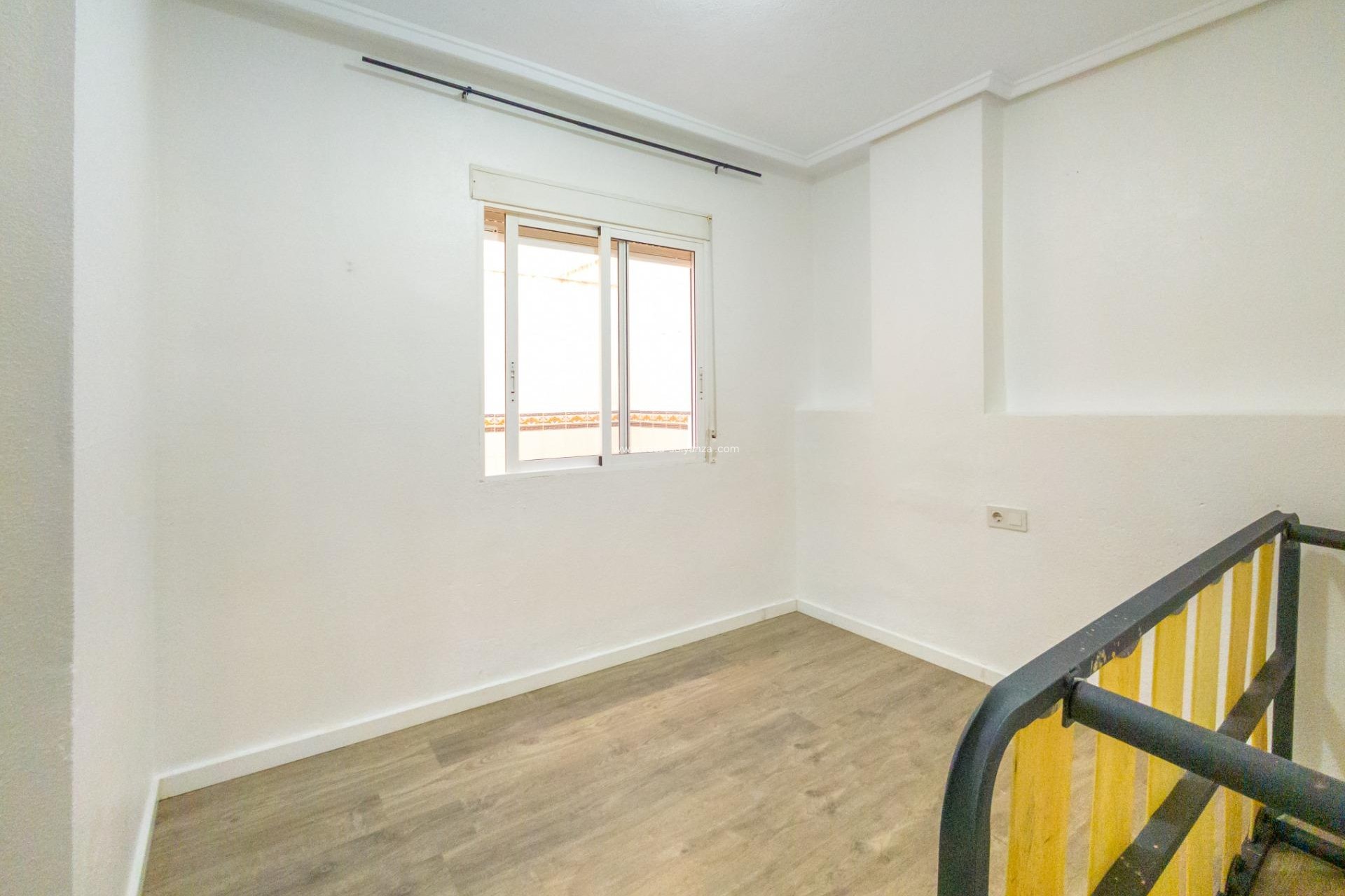 Resale - Apartment / flat - Torrevieja