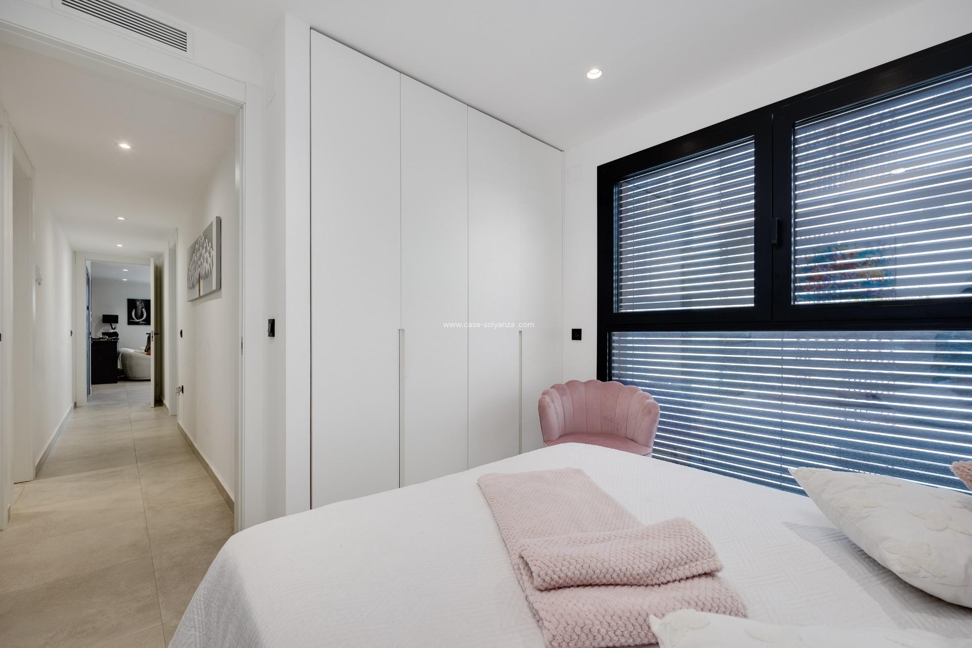 Resale - Apartment / flat - Torrevieja