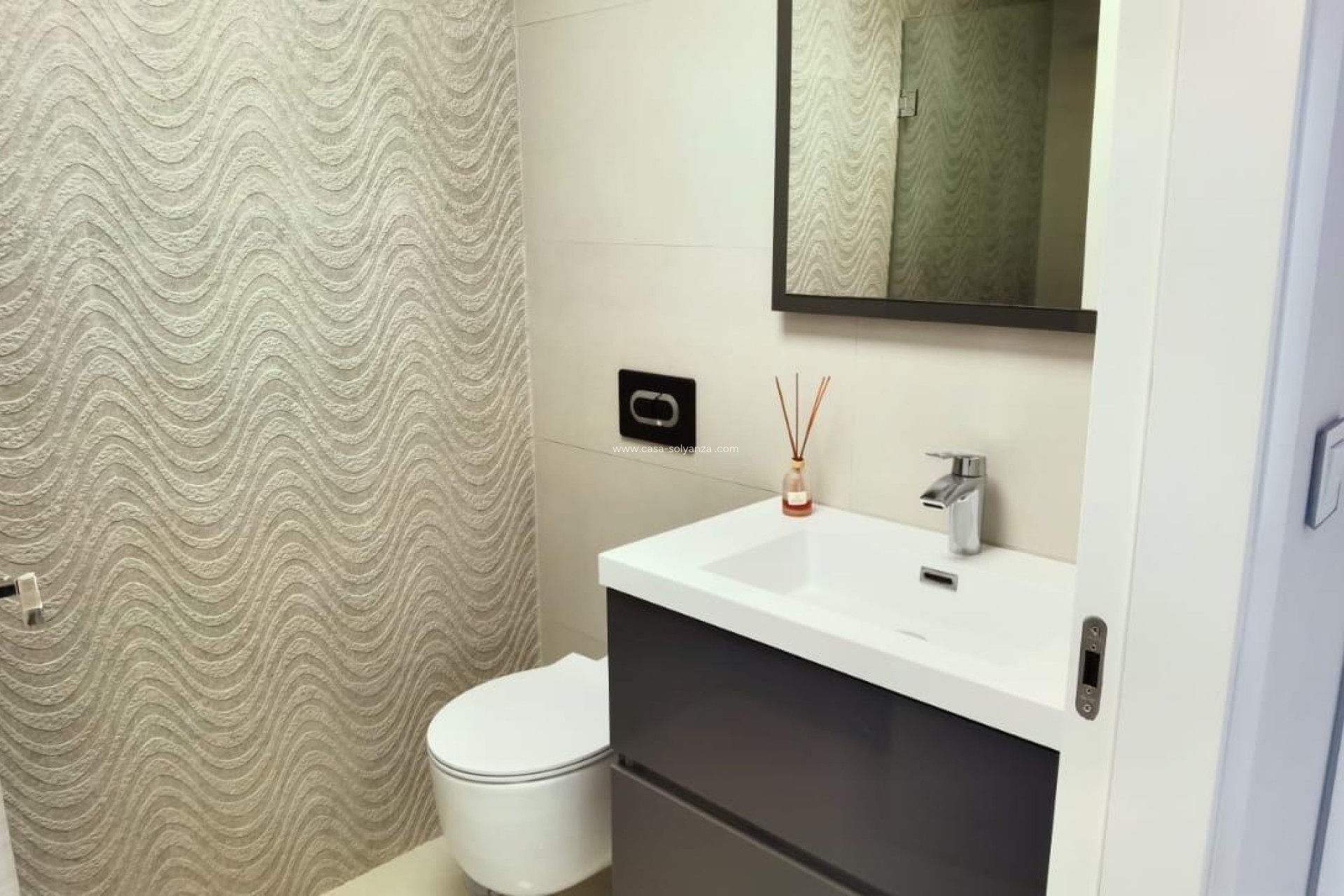 Resale - Apartment / flat - Torrevieja