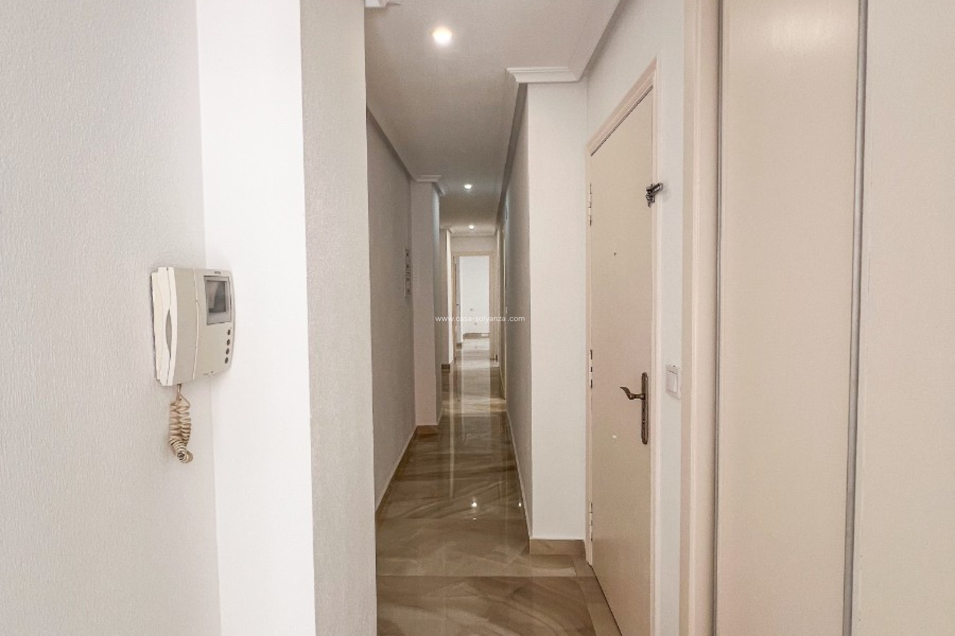 Resale - Apartment / flat - Torrevieja