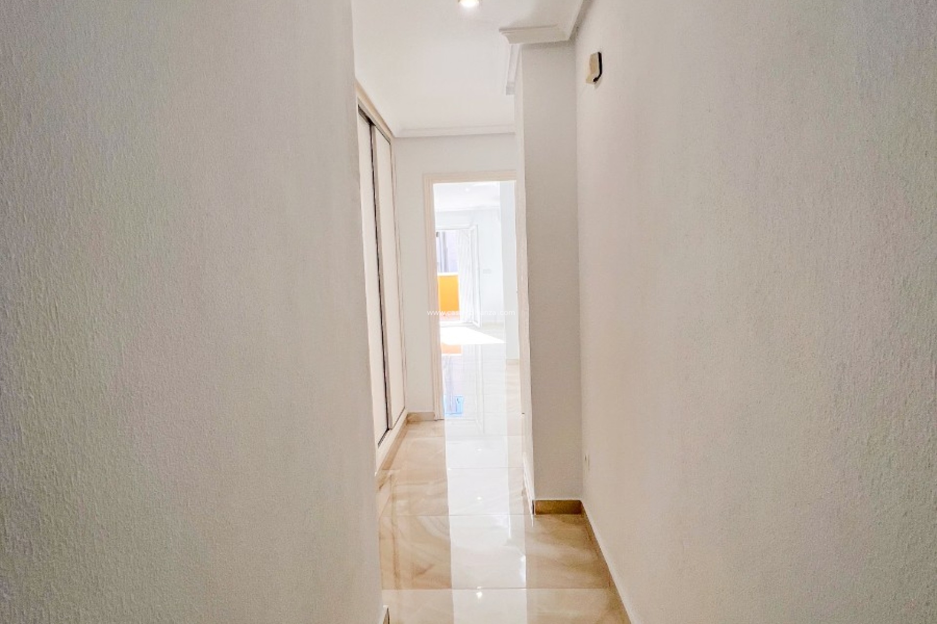 Resale - Apartment / flat - Torrevieja
