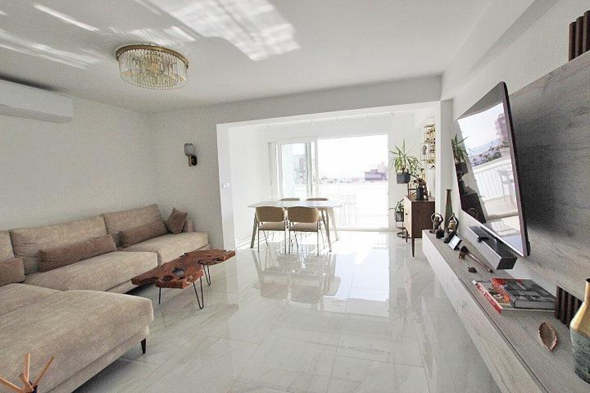 Resale - Apartment / flat - Torrevieja