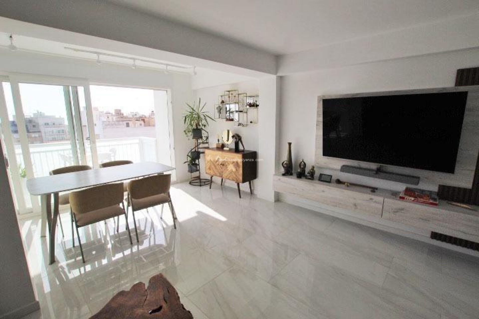 Resale - Apartment / flat - Torrevieja