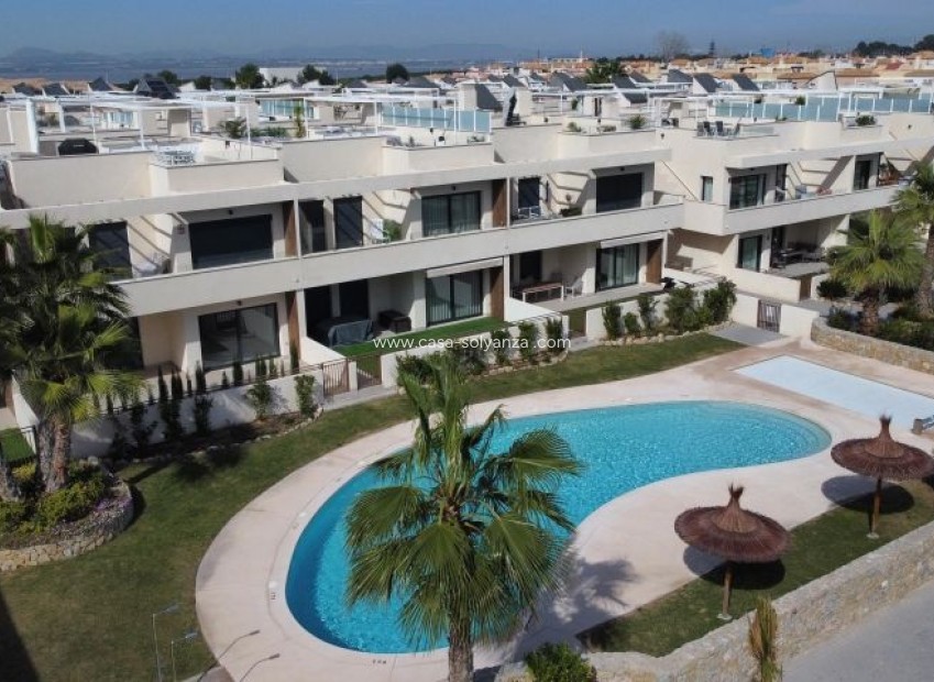 Resale - Apartment / flat - Torrevieja