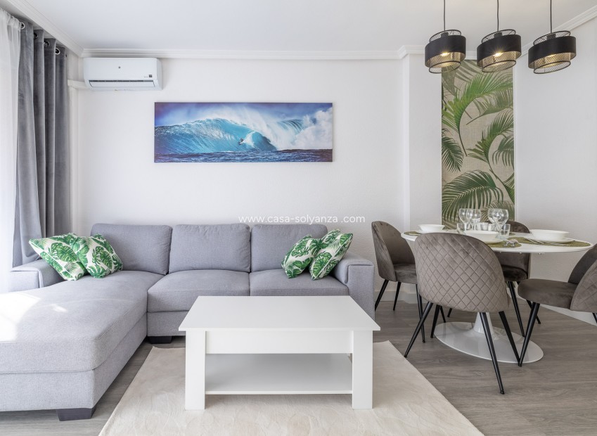 Resale - Apartment / flat - Torrevieja
