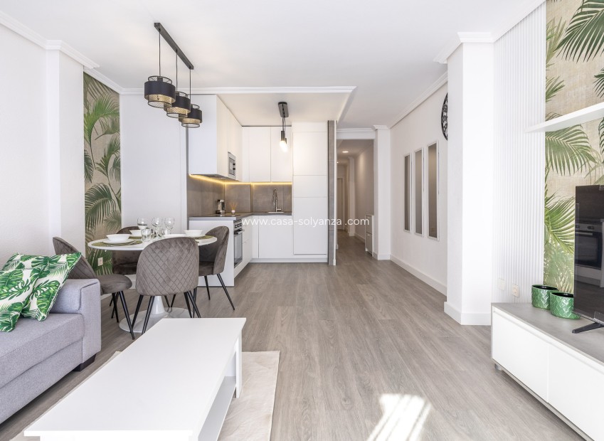 Resale - Apartment / flat - Torrevieja