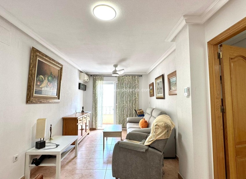 Resale - Apartment / flat - Torrevieja