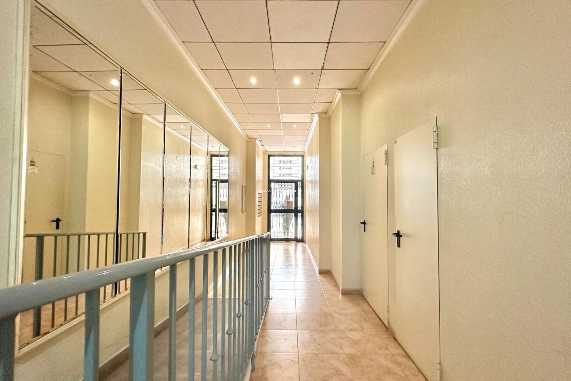 Resale - Apartment / flat - Torrevieja