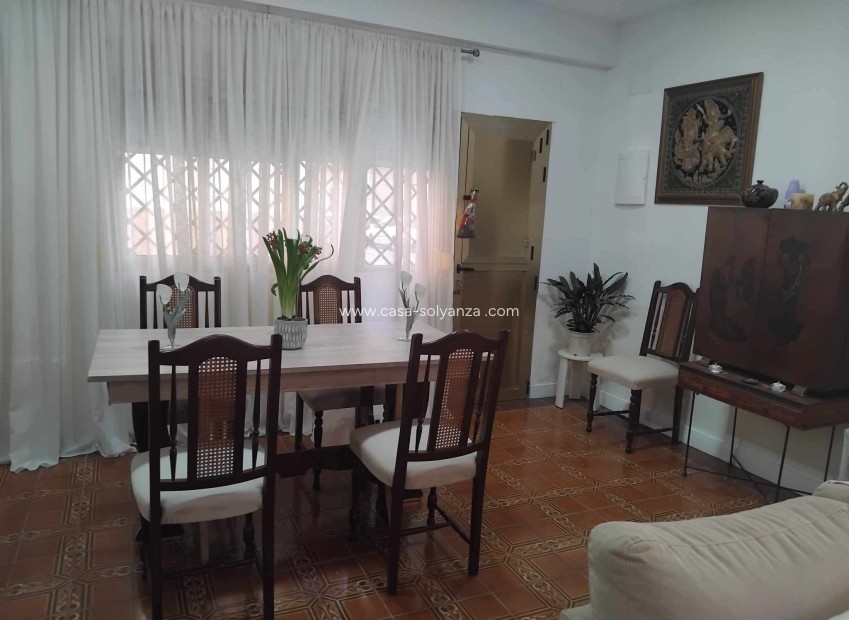 Resale - Apartment / flat - Villajoyosa - Costa Blanca
