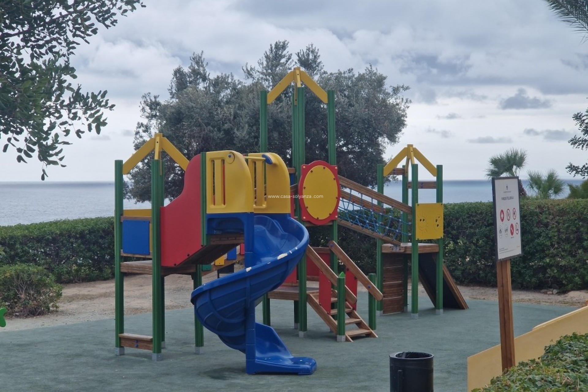 Resale - Apartment / flat - Villajoyosa - Costa Blanca