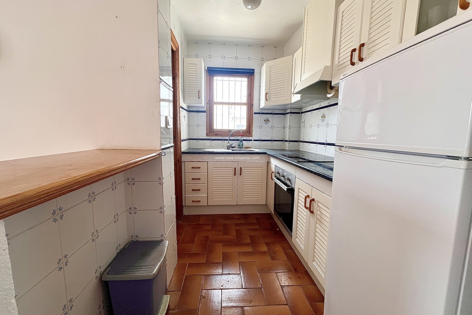 Resale - Apartment / flat - Villamartin - Costa Blanca