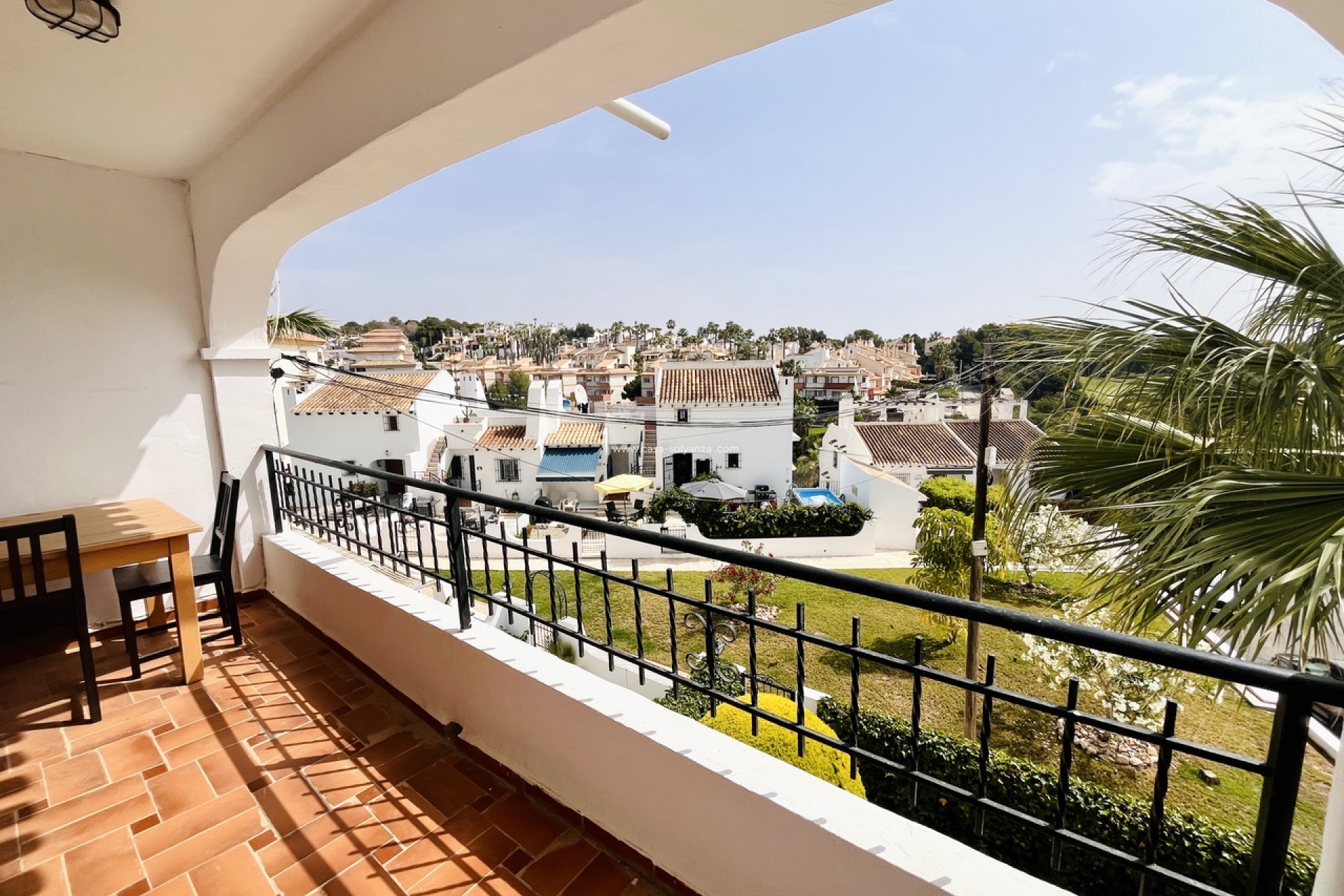 Resale - Apartment / flat - Villamartin - Costa Blanca