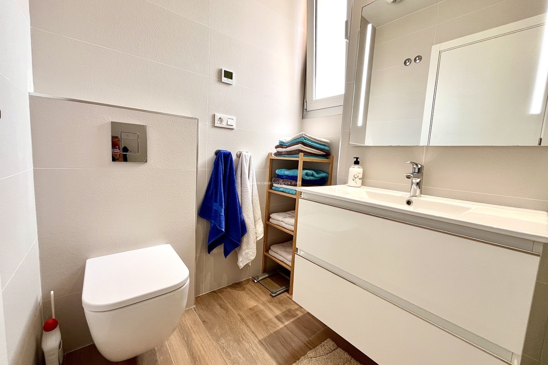 Resale - Apartment / flat - Villamartin - Costa Blanca