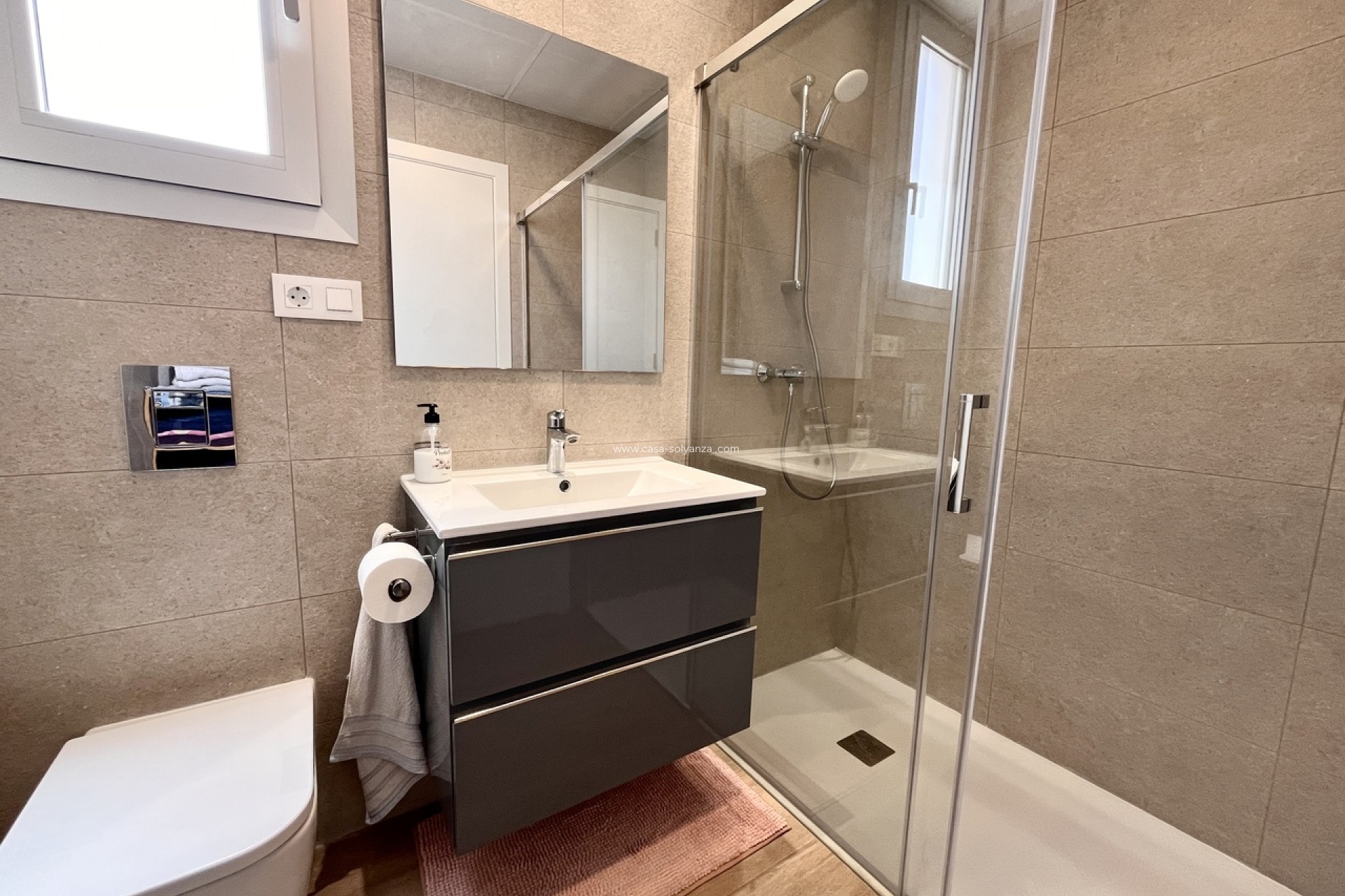 Resale - Apartment / flat - Villamartin - Costa Blanca