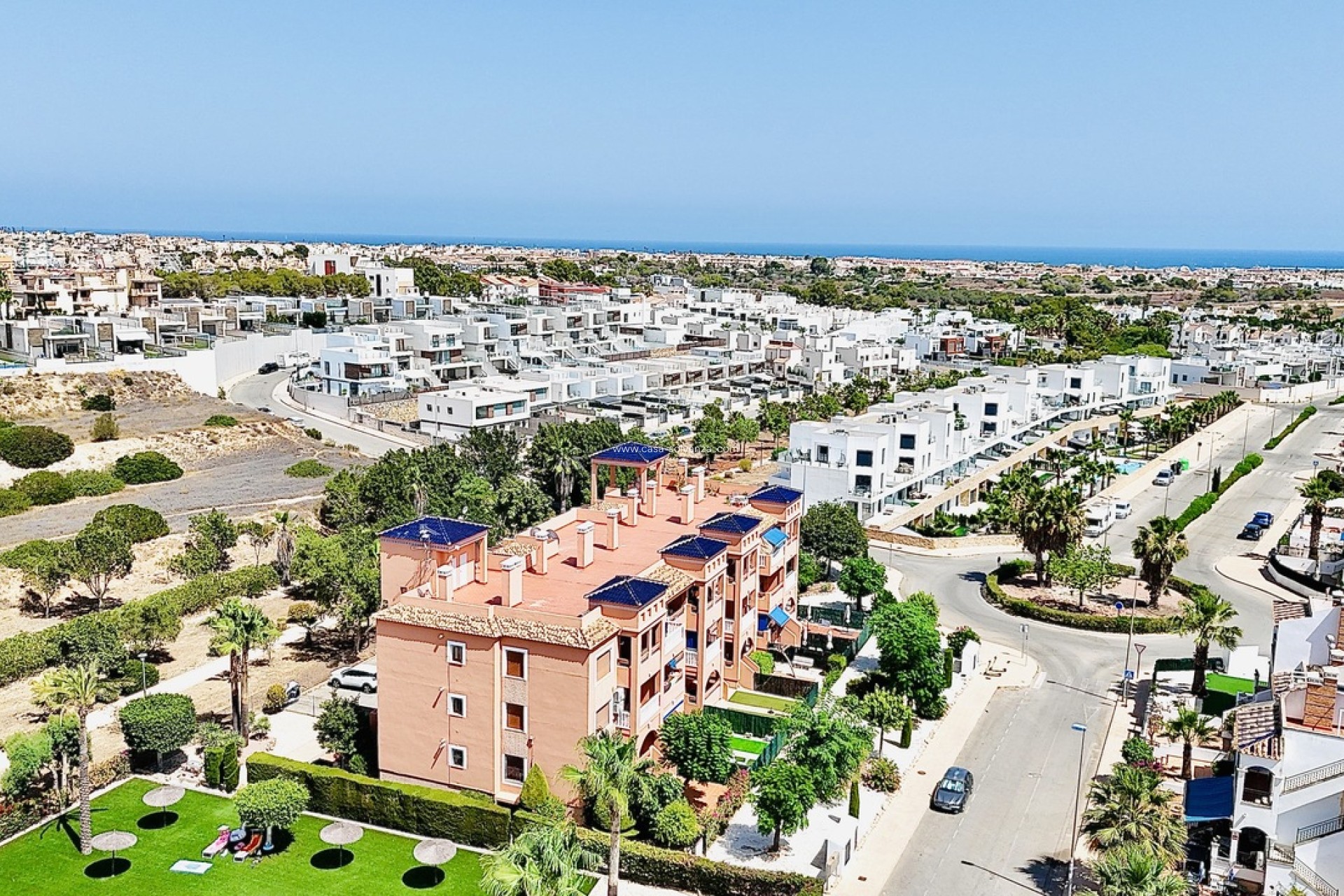 Resale - Apartment / flat - Villamartin - Costa Blanca