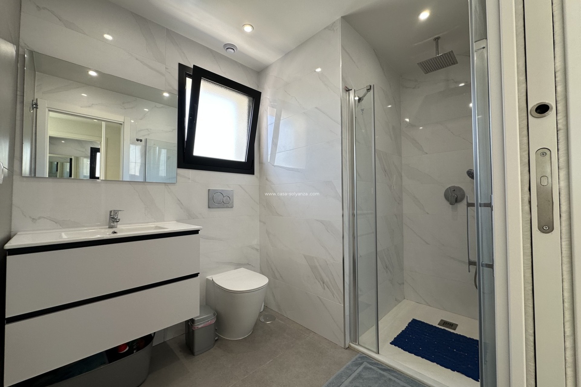 Resale - Apartment / flat - Villamartin - Costa Blanca