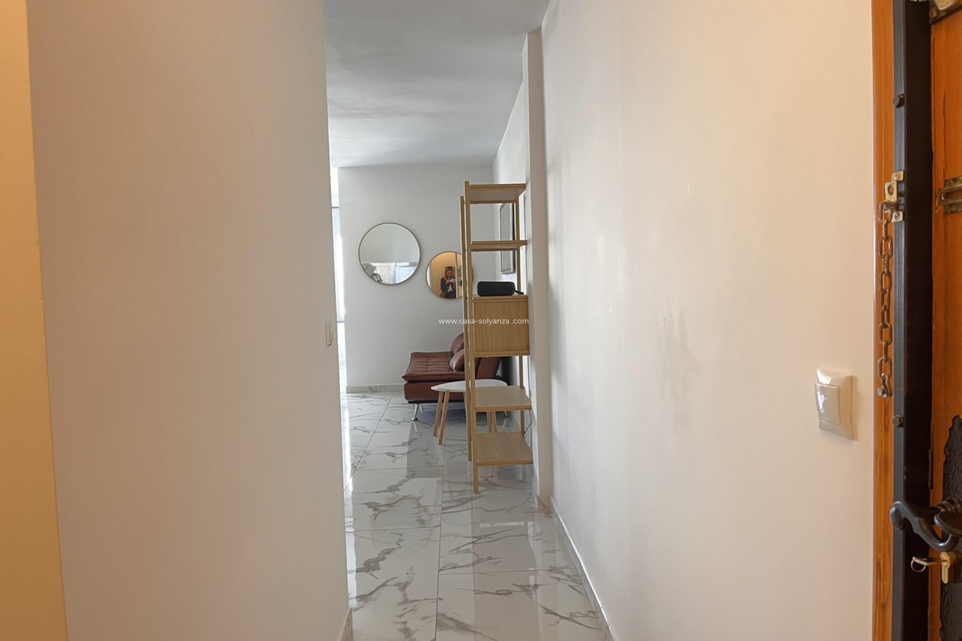 Resale - Apartment / flat - Villamartin - Costa Blanca